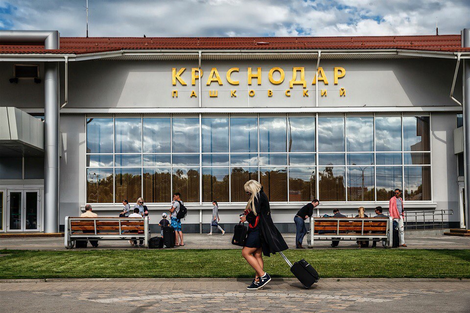 «Международный аэропорт Краснодар» контролирует транспорт и спецтехнику с помощью системы «1С:ЦСМ» и оборудования ГЛОНАСС/GPS 
